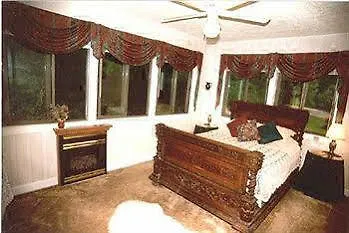 The Tudor House Bed And Breakfast-1